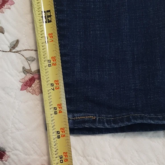 Levi's Women's 18 W 721 High Rise Skinny Jeans - Dark Blue - Picture 11 of 14